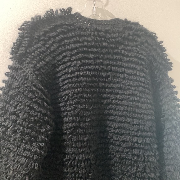 Burning torch cardigan - Picture 6 of 13